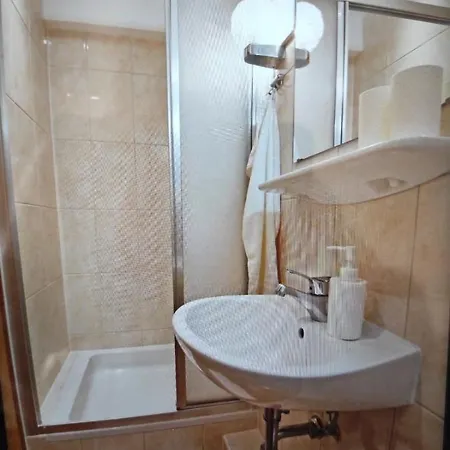 Ivi Apartment
